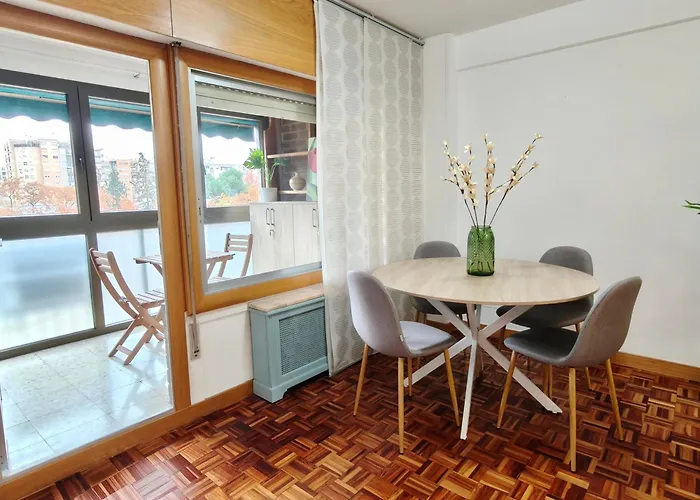 La Muralla De Sitios By Alogest Saragozza